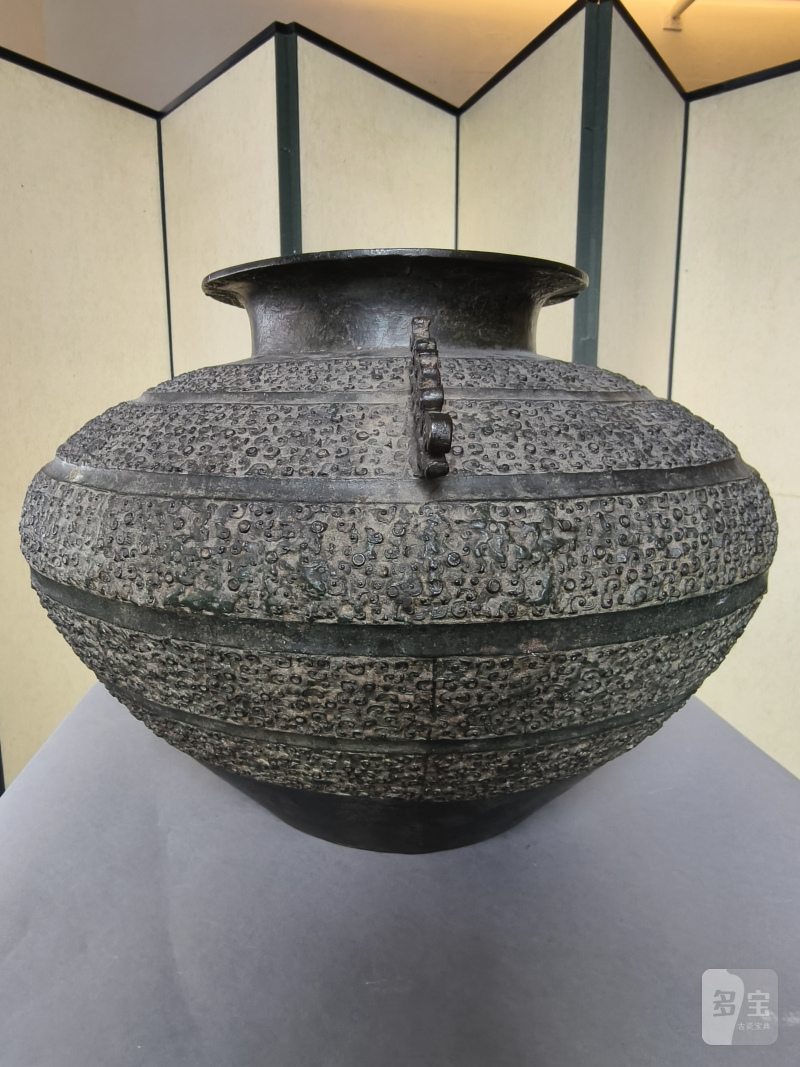 An archaic bronze vessel 'ling' - 图33